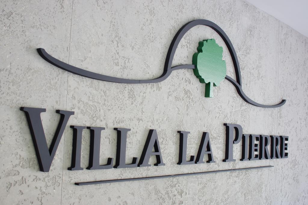 Villa La Pierre Strzegom Luaran gambar